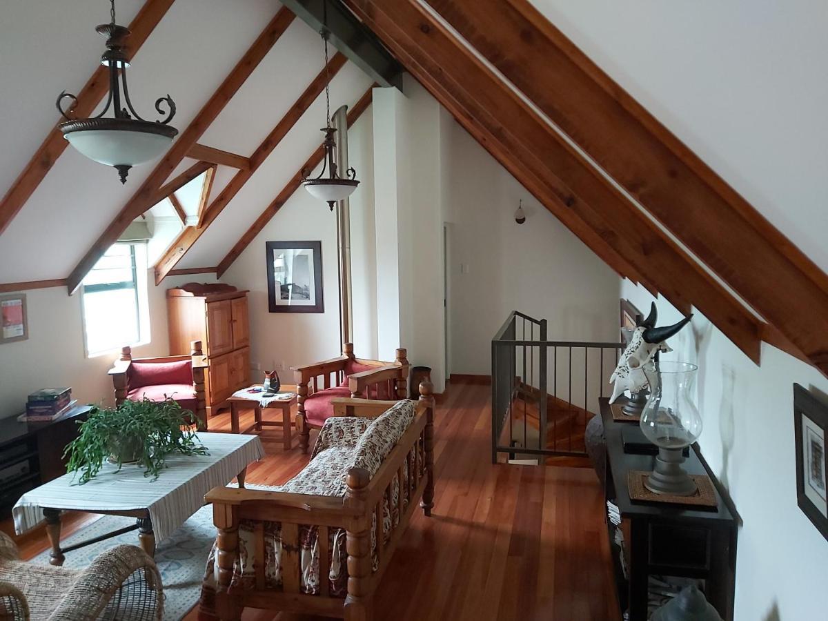 Clarens Mountain Sage Holiday House Екстериор снимка